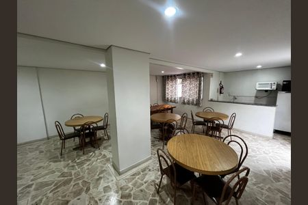 Apartamento à venda com 50m², 1 quarto e 1 vaga Apartamento à venda com 50m², 1 quarto e 1 vagaÁrea comum - Salão de festas