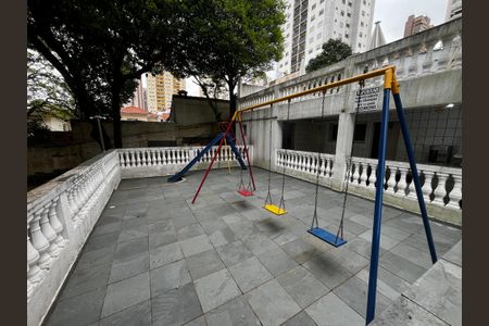 Apartamento à venda com 50m², 1 quarto e 1 vaga Apartamento à venda com 50m², 1 quarto e 1 vagaÁrea comum - Playground