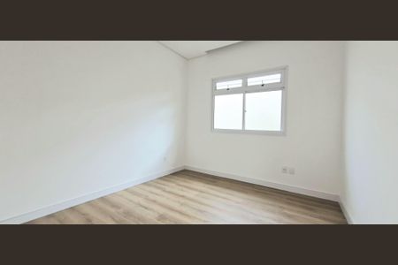 Casa de condomínio à venda com 122m², 3 quartos e 2 vagas Casa de condomínio à venda com 122m², 3 quartos e 2 vagasQuarto 1