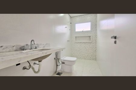 Casa de condomínio à venda com 122m², 3 quartos e 2 vagas Casa de condomínio à venda com 122m², 3 quartos e 2 vagasBanheiro da Suíte 1