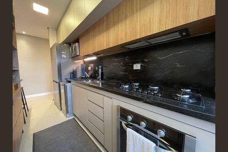 Apartamento à venda com 184m², 3 quartos e 3 vagas Apartamento à venda com 184m², 3 quartos e 3 vagasCozinha