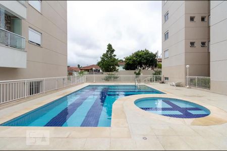 Apartamento à venda com 184m², 3 quartos e 3 vagas Apartamento à venda com 184m², 3 quartos e 3 vagasÁrea comum - Piscina