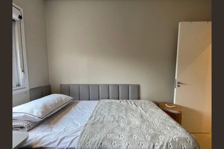 Apartamento à venda com 184m², 3 quartos e 3 vagas Apartamento à venda com 184m², 3 quartos e 3 vagasQuarto 1