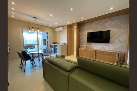 Apartamento para alugar com 184m², 3 quartos e 3 vagasSala