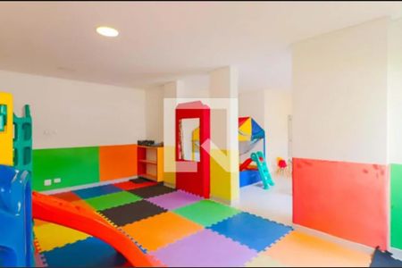 Apartamento à venda com 184m², 3 quartos e 3 vagas Apartamento à venda com 184m², 3 quartos e 3 vagasBrinquedoteca