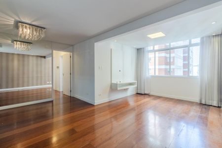 Apartamento para alugar com 84m², 2 quartos e 1 vagaSala