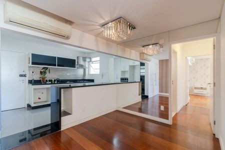 Apartamento para alugar com 84m², 2 quartos e 1 vagaSala