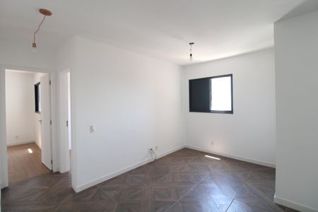 Sala de apartamento para alugar com 2 quartos, 180m² em Jardim Umuarama, São Paulo