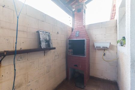 Casa de condomínio para alugar com 75m², 2 quartos e 1 vaga Casa de condomínio para alugar com 75m², 2 quartos e 1 vagaChurrasqueira