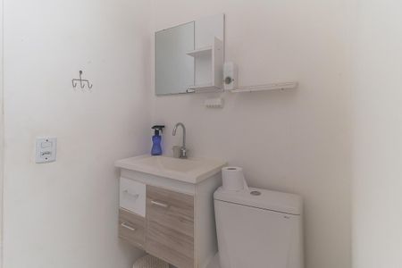 Casa de condomínio para alugar com 75m², 2 quartos e 1 vaga Casa de condomínio para alugar com 75m², 2 quartos e 1 vagaBanheiro