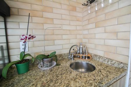 Apartamento à venda com 74m², 3 quartos e 1 vaga Apartamento à venda com 74m², 3 quartos e 1 vagaVaranda da Sala