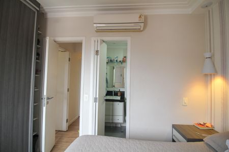 Apartamento à venda com 74m², 3 quartos e 1 vaga Apartamento à venda com 74m², 3 quartos e 1 vagaSuíte