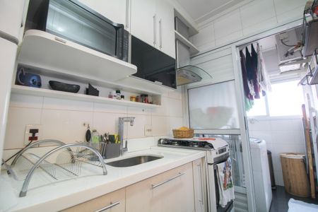 Apartamento à venda com 74m², 3 quartos e 1 vaga Apartamento à venda com 74m², 3 quartos e 1 vagaCozinha