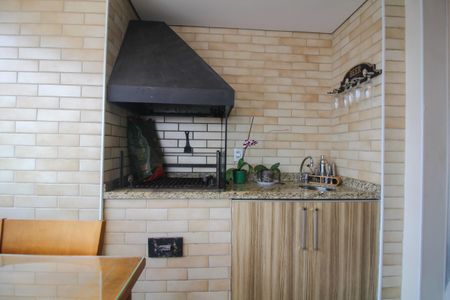 Apartamento à venda com 74m², 3 quartos e 1 vaga Apartamento à venda com 74m², 3 quartos e 1 vagaVaranda da Sala