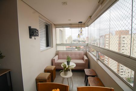 Apartamento à venda com 74m², 3 quartos e 1 vaga Apartamento à venda com 74m², 3 quartos e 1 vagaVaranda da Sala