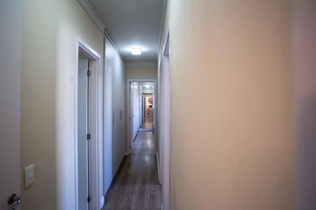 Apartamento à venda com 78m², 3 quartos e 1 vagaCorredor