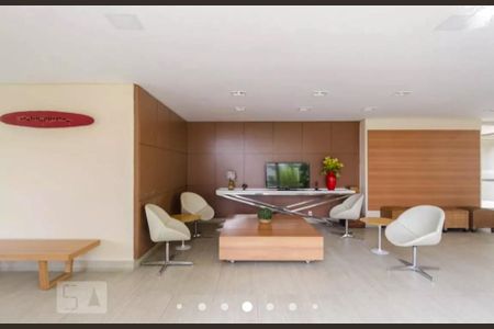 Apartamento à venda com 78m², 3 quartos e 1 vaga Apartamento à venda com 78m², 3 quartos e 1 vagaHall social