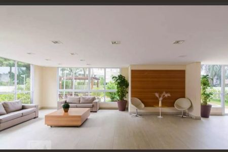 Apartamento à venda com 78m², 3 quartos e 1 vaga Apartamento à venda com 78m², 3 quartos e 1 vagaHall social