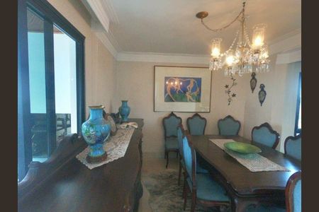 Apartamento à venda com 4 quartos, 162m² em Indianópolis, São Paulo