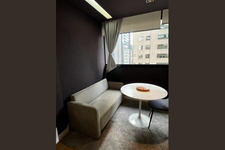 Kitnet/Studio à venda com 1 quarto, 28m² em Vila Olímpia, São Paulo