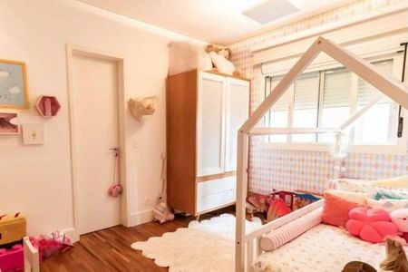 Apartamento à venda com 3 quartos, 158m² em Itaim Bibi, São Paulo