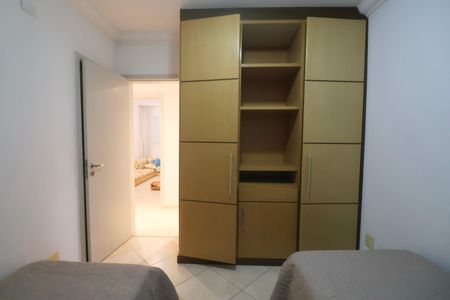 Apartamento para alugar com 160m², 4 quartos e 2 vagasQuarto
