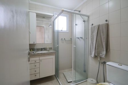 Apartamento para alugar com 160m², 4 quartos e 2 vagasBanheiro Suíte 2