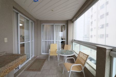 Apartamento para alugar com 160m², 4 quartos e 2 vagasVaranda