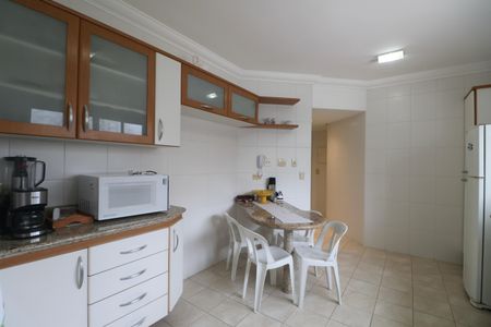 Apartamento para alugar com 160m², 4 quartos e 2 vagasCozinha