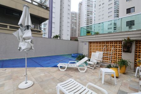 Apartamento para alugar com 160m², 4 quartos e 2 vagasÁrea comum - Piscina