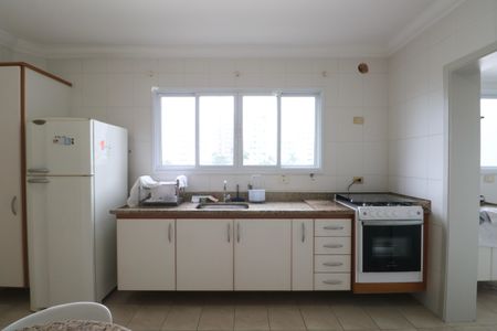 Apartamento para alugar com 160m², 4 quartos e 2 vagasCozinha