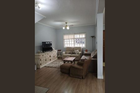 Casa à venda com 3 quartos, 120m² em Jardim das Vertentes, São Paulo