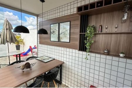 Apartamento à venda com 3 quartos, 160m² em Palmeiras, Belo Horizonte