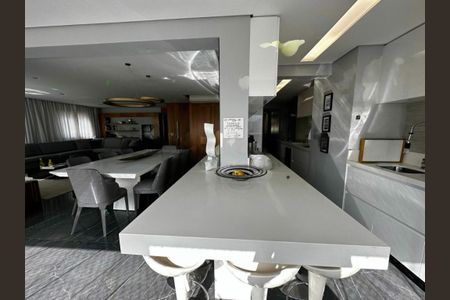 Apartamento à venda com 3 quartos, 165m² em Cidade Monções, São Paulo