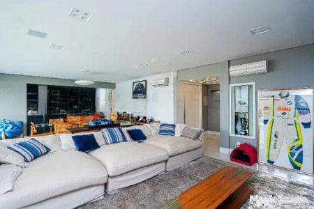 Apartamento à venda com 3 quartos, 239m² em Cidade Monções, São Paulo