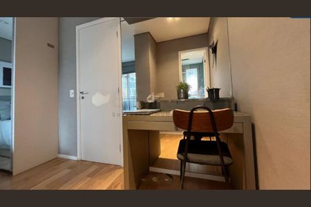 Apartamento à venda com 3 quartos, 197m² em Jardim das Acacias, São Paulo