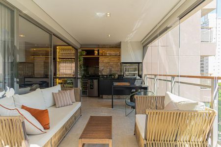 Apartamento à venda com 3 quartos, 115m² em Indianópolis, São Paulo
