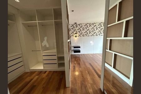 Apartamento à venda com 3 quartos, 225m² em Campo Belo, São Paulo