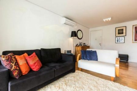 Apartamento à venda com 2 quartos, 74m² em Vila Nova Conceição, São Paulo