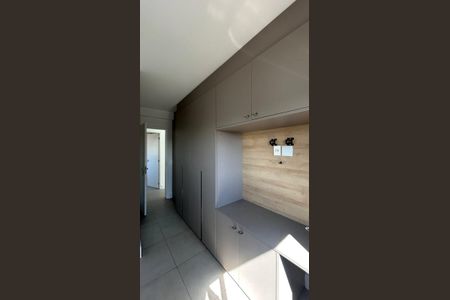 Apartamento à venda com 70m², 2 quartos e 2 vagasSuíte