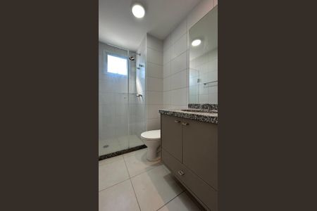 Apartamento à venda com 70m², 2 quartos e 2 vagasBanheiro da Suíte