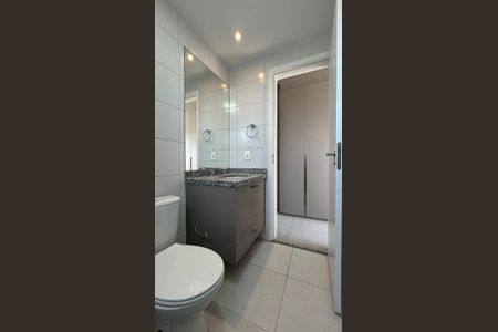 Apartamento à venda com 70m², 2 quartos e 2 vagasBanheiro da Suíte