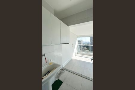 Apartamento à venda com 70m², 2 quartos e 2 vagasÁrea de Serviço