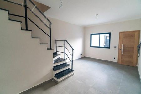 Casa à venda com 2 quartos, 72m² em Vila Babilonia, São Paulo