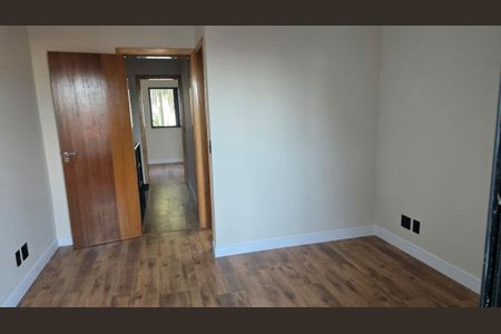 Casa à venda com 2 quartos, 72m² em Vila Babilonia, São Paulo