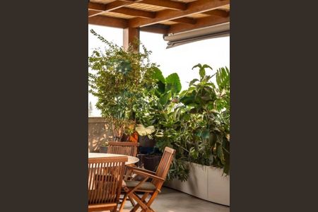 Apartamento à venda com 2 quartos, 298m² em Vila Progredior, São Paulo