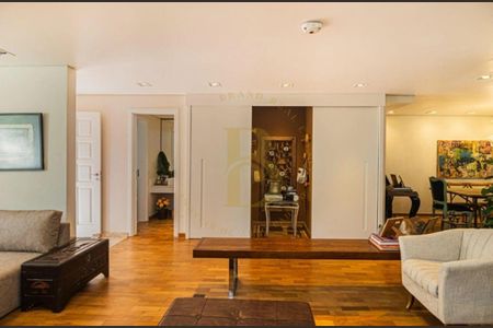 Casa à venda com 423m², 4 quartos e 4 vagas