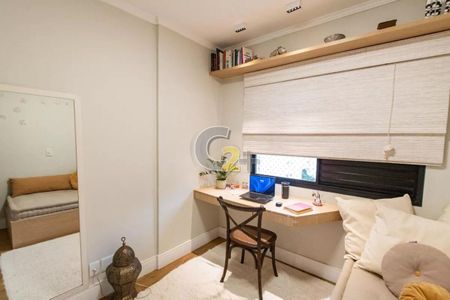 Apartamento à venda com 2 quartos, 72m² em Vila Mariana, São Paulo