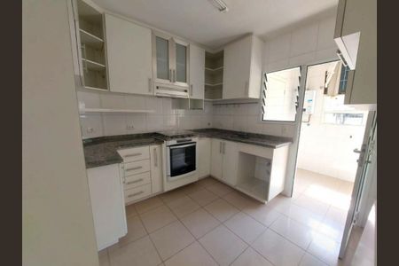 Apartamento à venda com 130m², 4 quartos e 4 vagas
