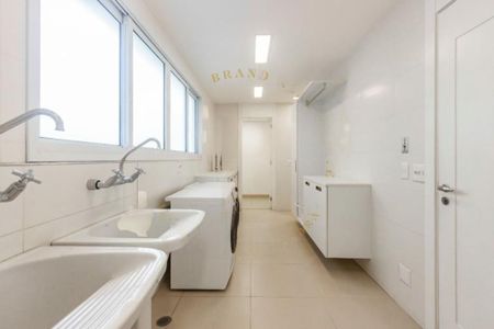 Apartamento à venda com 275m², 4 quartos e 5 vagas